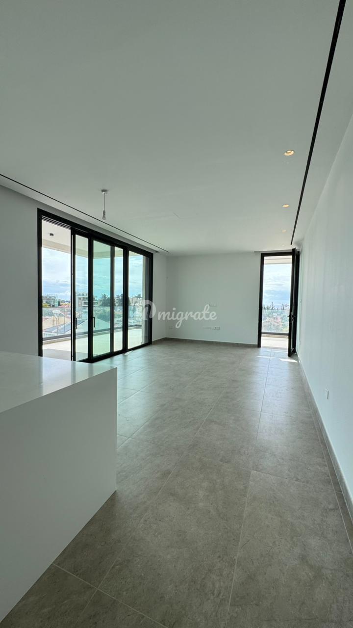 Квартира с 5 спальнями в Агиос Афанасиос, Лимассол
 (5 Bedroom Apartment in Agios Athanasios, Limassol)