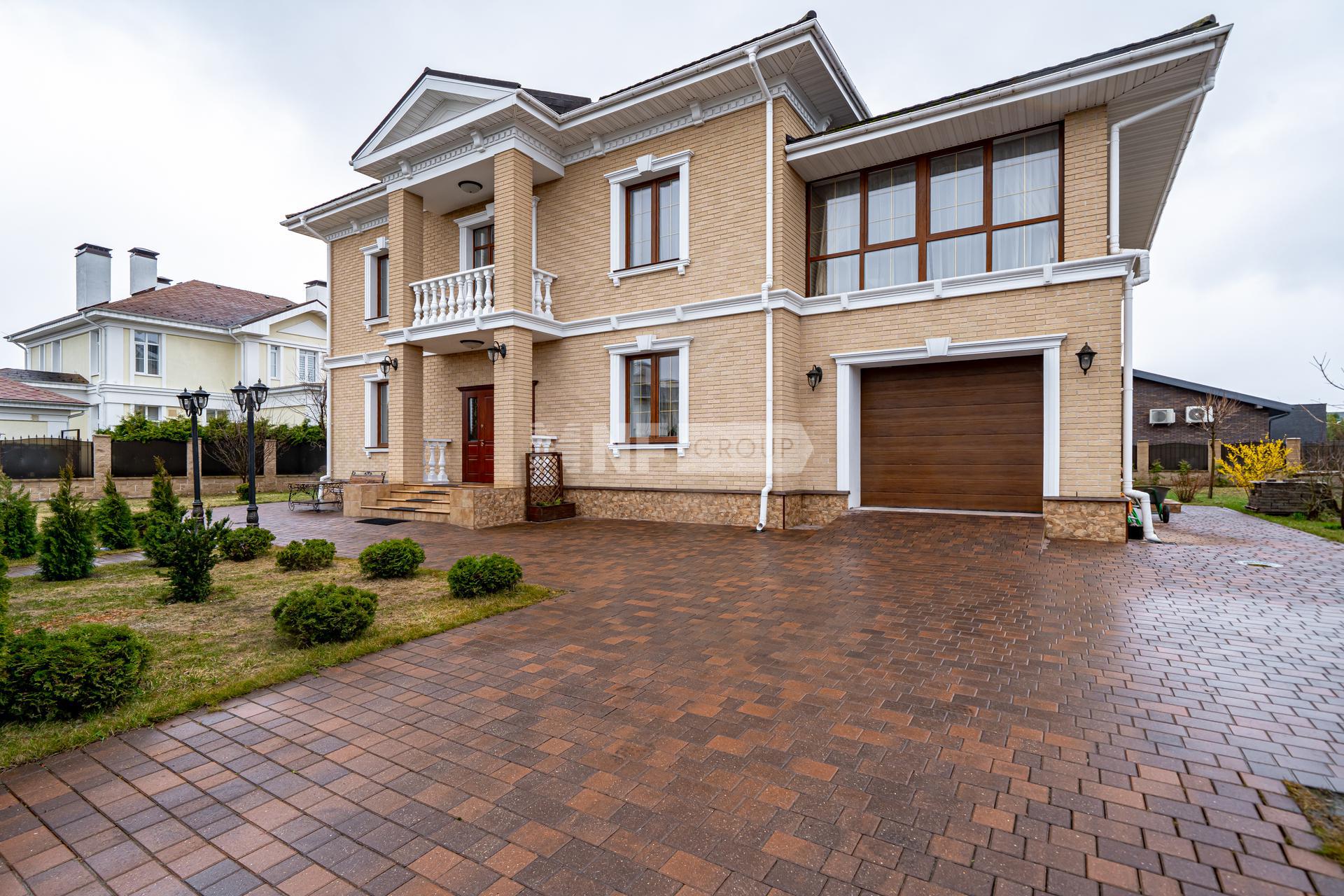 «Папушево Парк» (Папушево Парк)