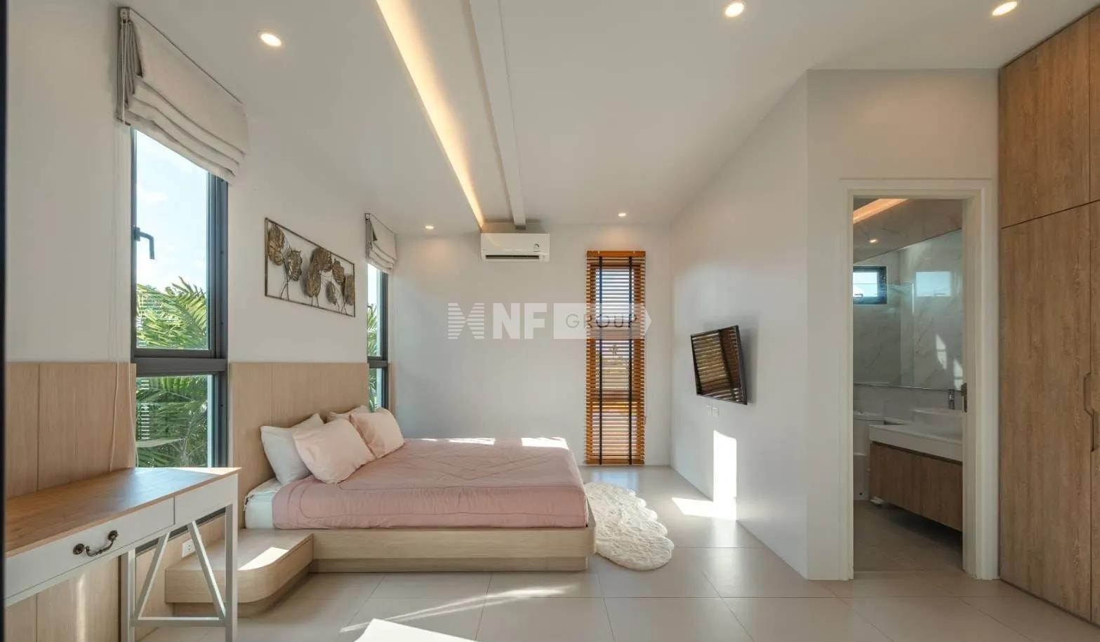 Modern Tropical 3BR Private Pool Villa in Cherngtalay – Vinz