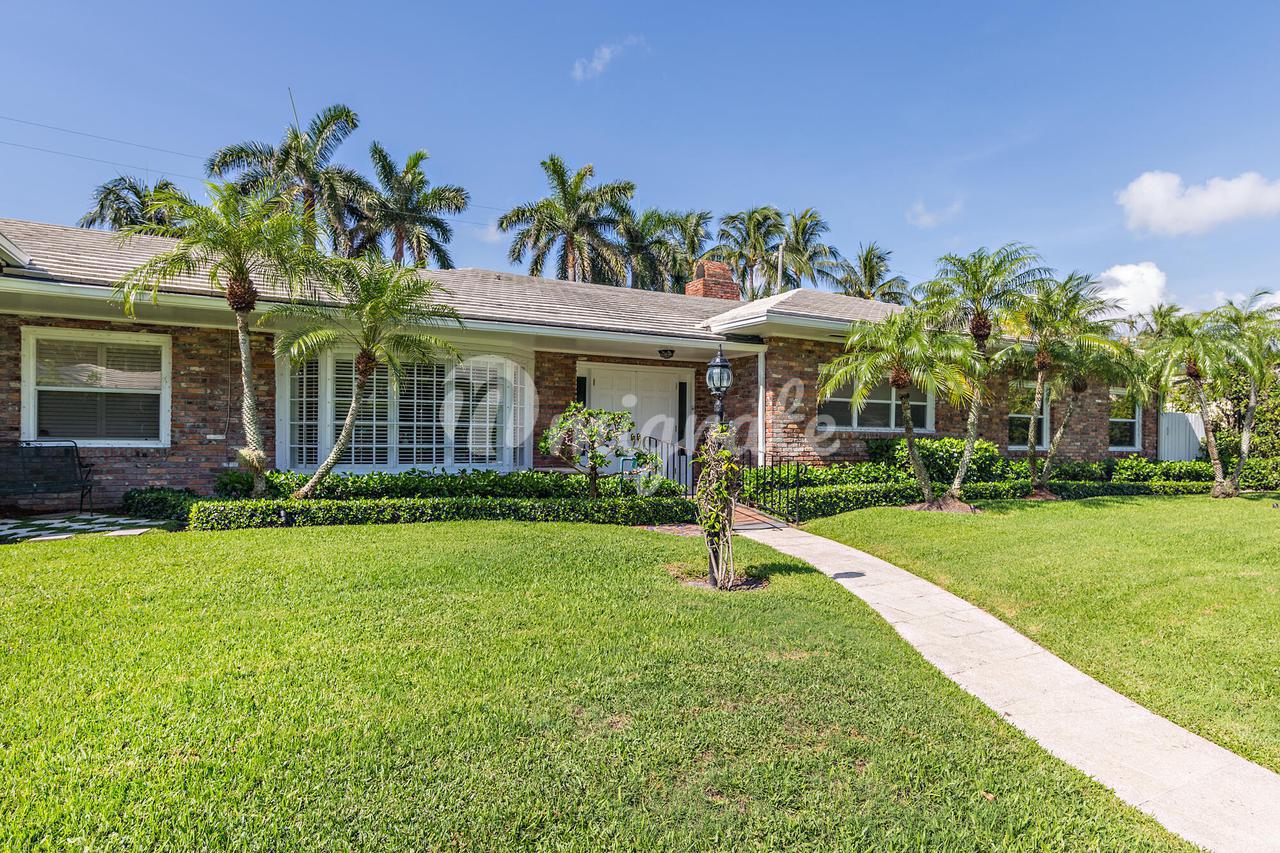 Вилла в 210 El Dorado Lane - Palm Beach, Florida