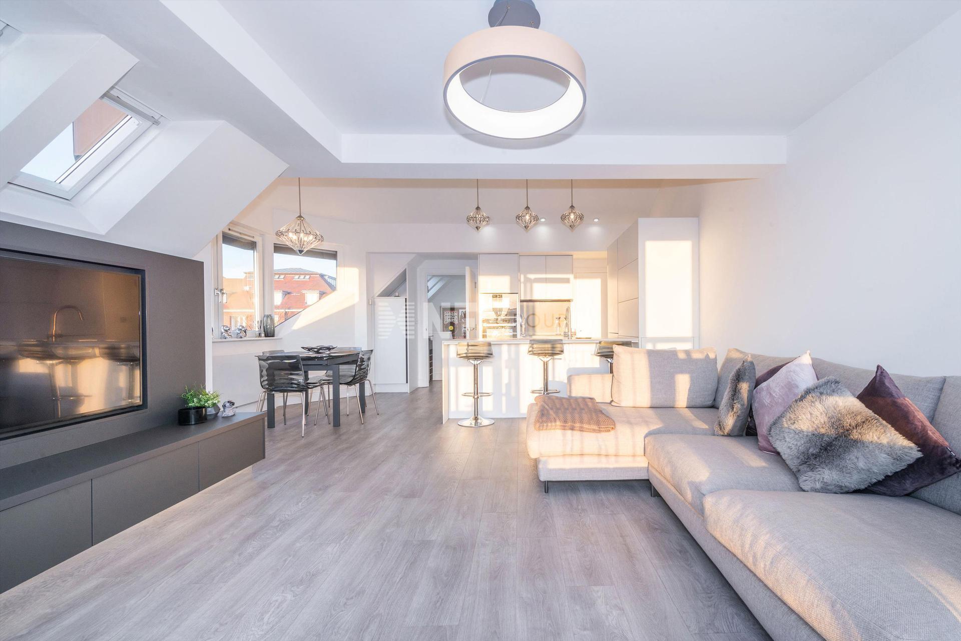 Квартира в Westfield, Kidderpore Avenue, London, NW3