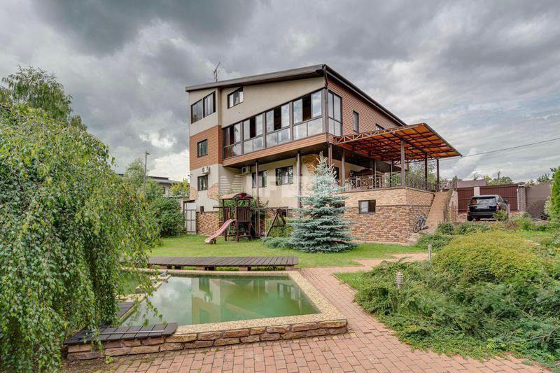 «Раздоры» (Razdory)