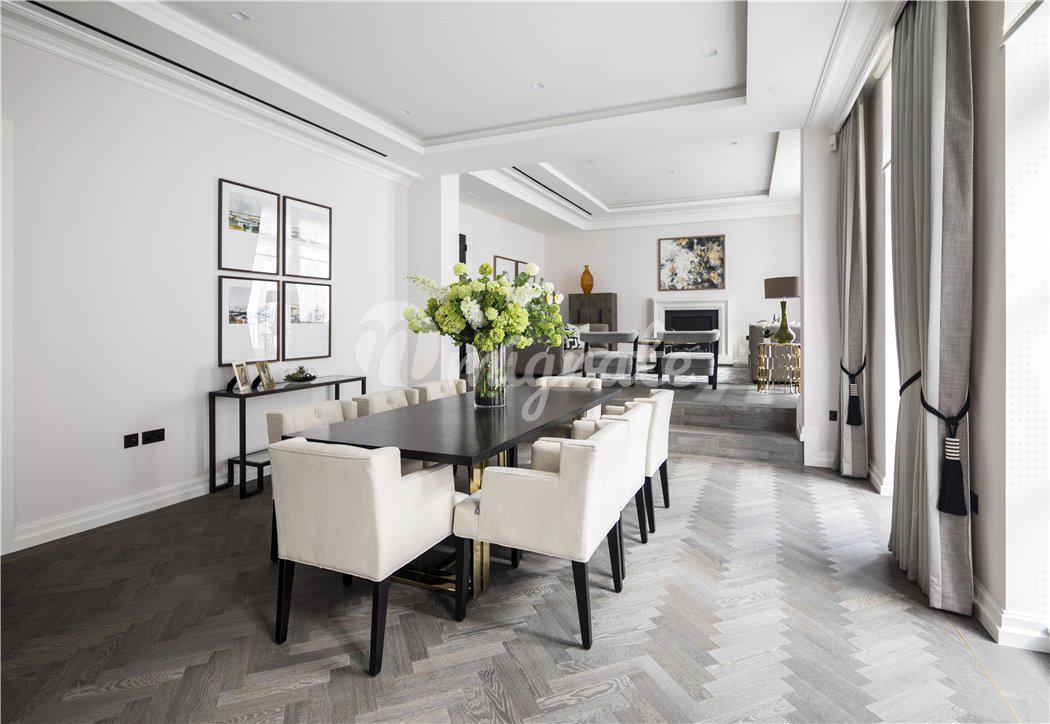 Квартира в Queen Street, Mayfair, London, W1J