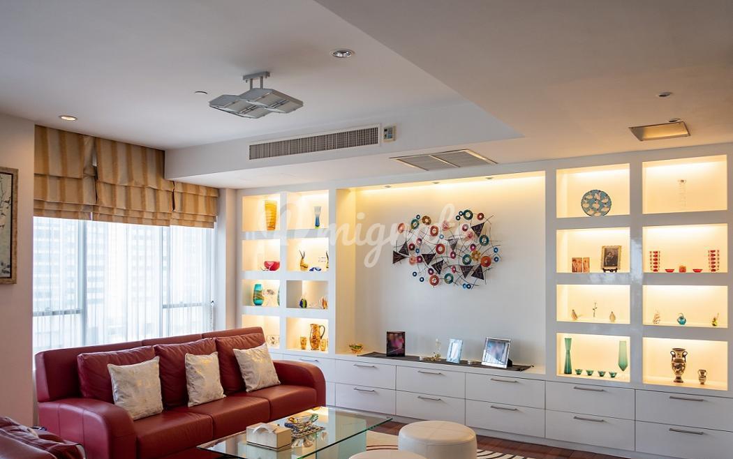 Кондоминиум в Condominium Wilshire, 294.27 sq.m