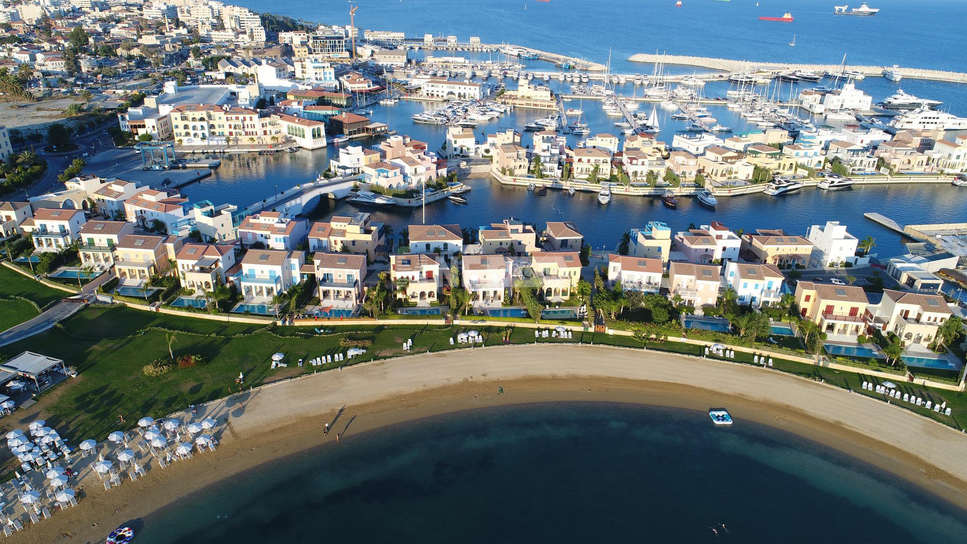 Вилла в аренду в марине Лимасола (Limassol Marina (от First Class))