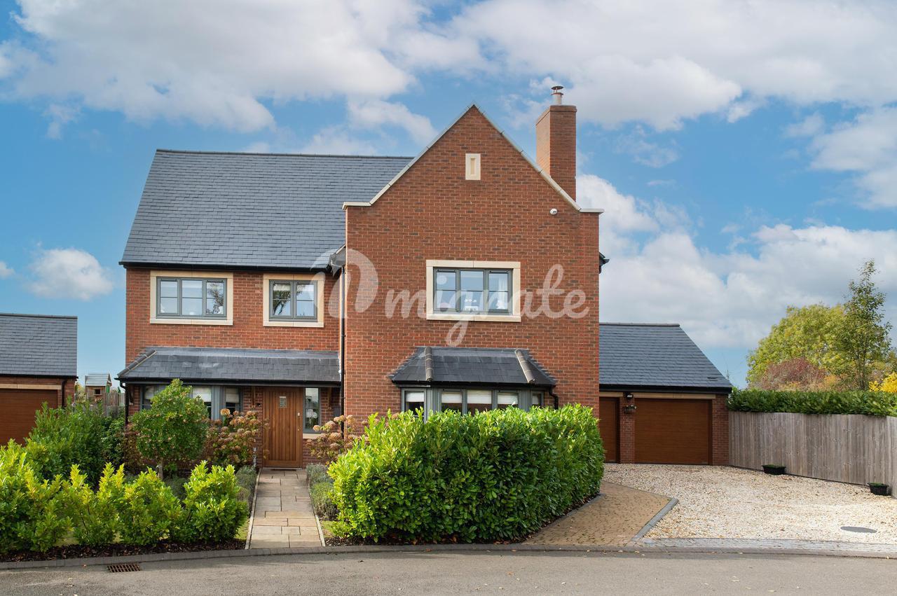 Вилла в Farriers Way, Lighthorne, Warwick, CV35