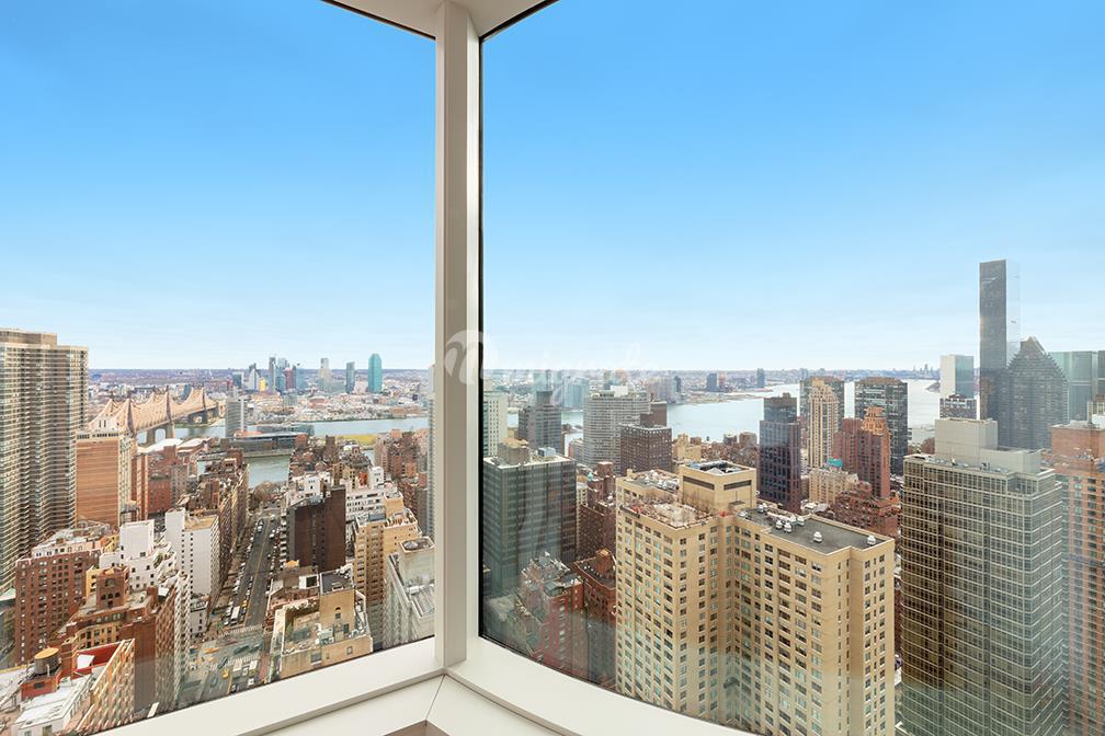 Кондоминиум в 252 E 57TH ST, 48B - Midtown, New York
