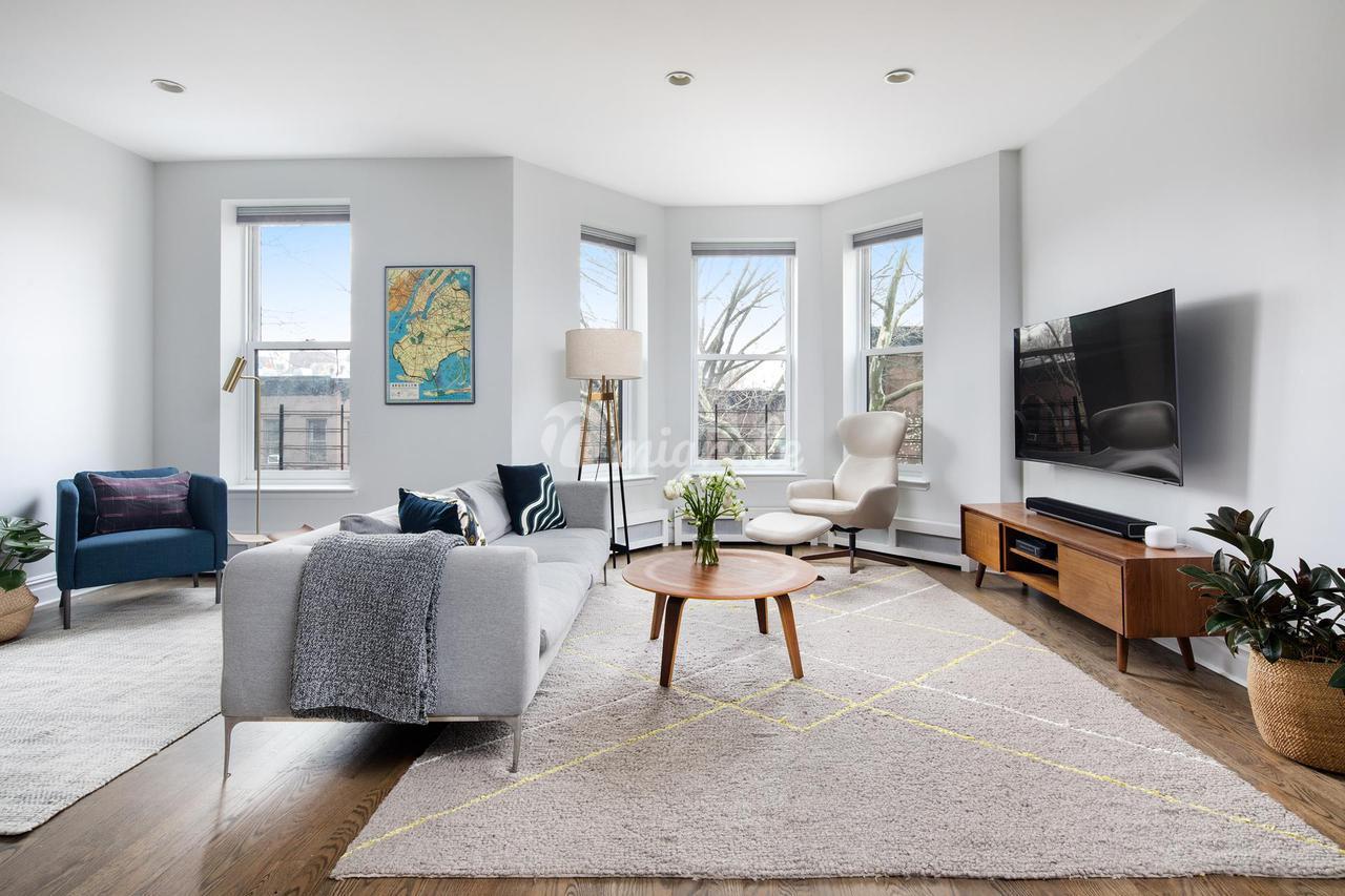 Кондоминиум в 357 4TH ST, 3 - Park Slope, New York