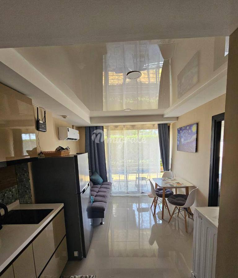 1 спален Кондо на продажу в Rawai Beach Condo (Rawai Beach Condo)