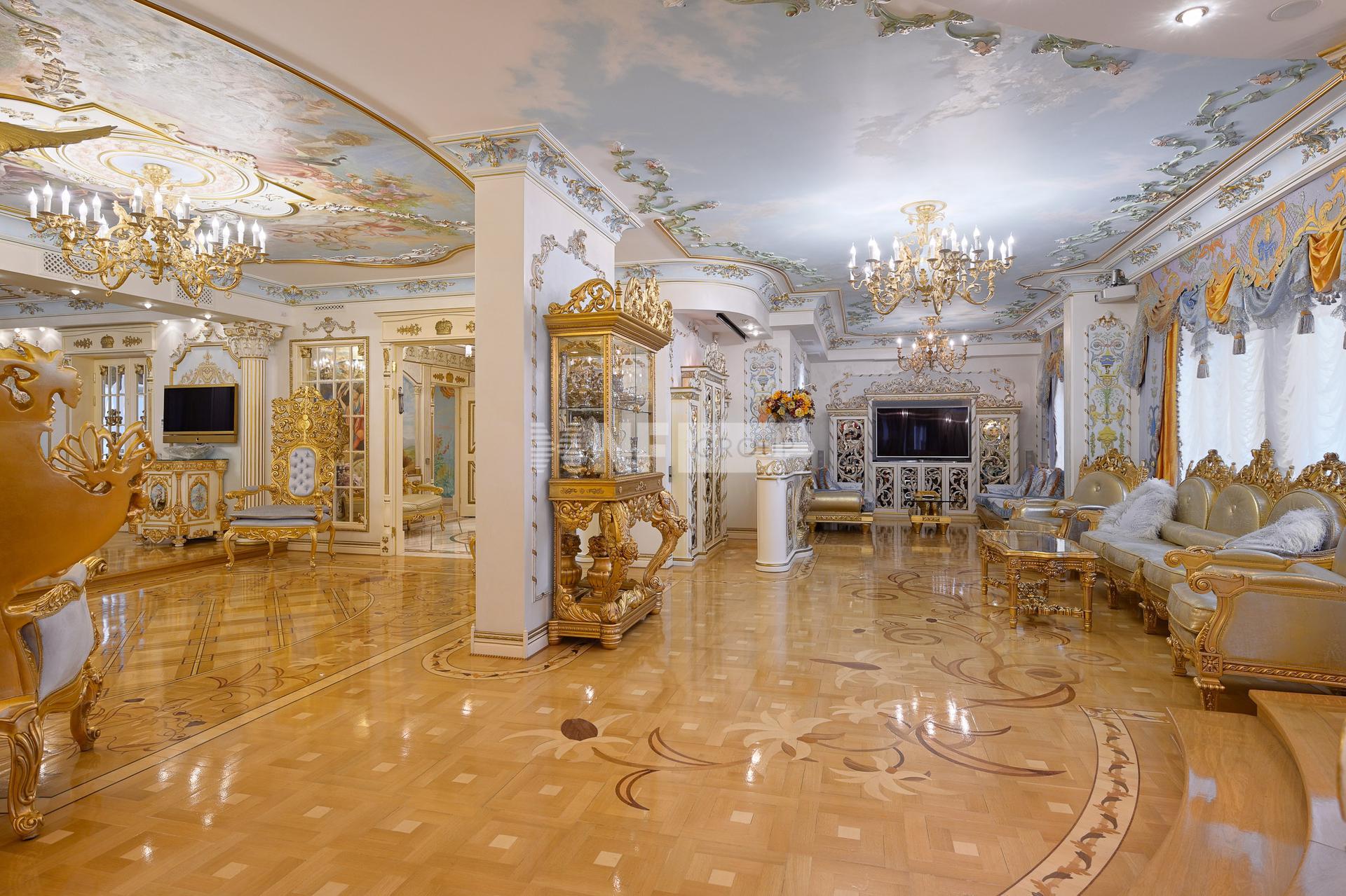 «Триумф Палас» (Триумф Палас)