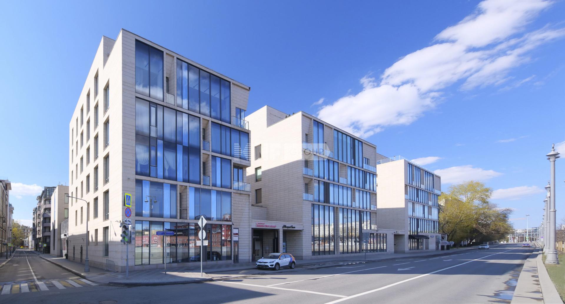 Баркли Плаза (Barkli Plaza)