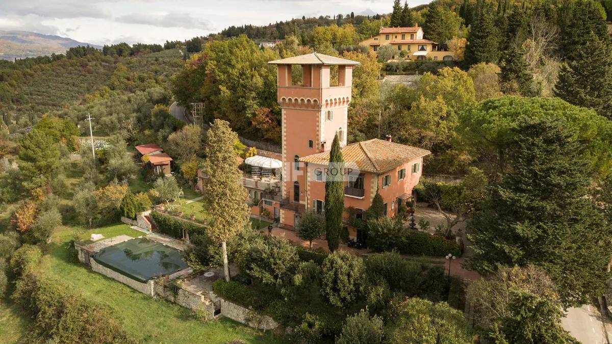 Вилла с панорамным видом на Флоренцию (FLO012167870)