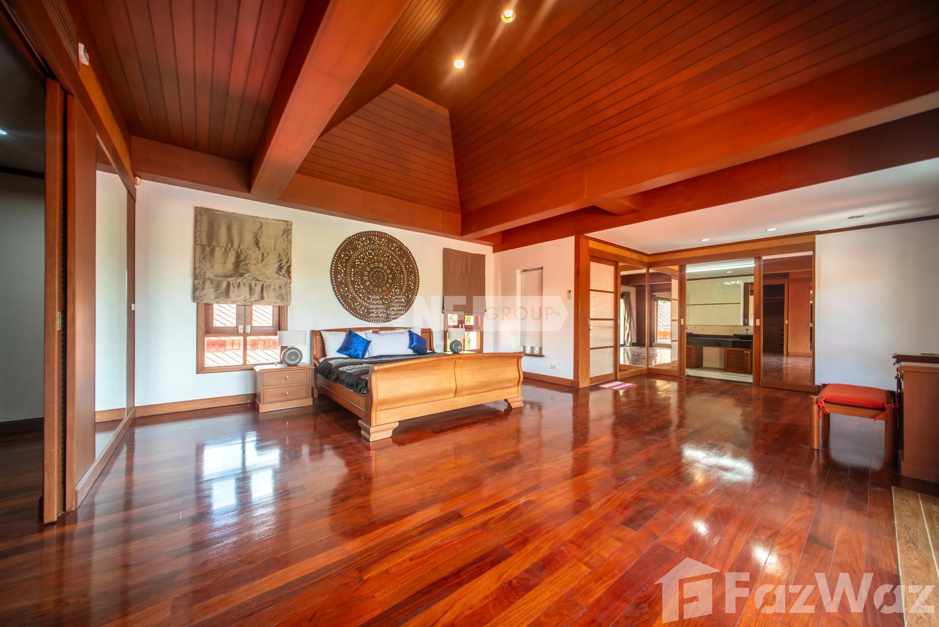 Laguna Homes