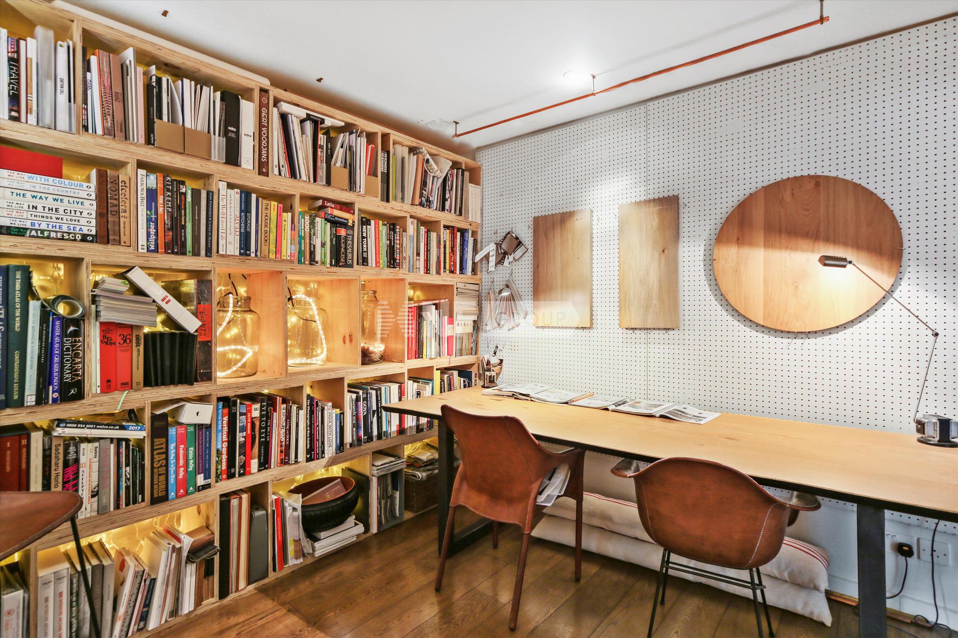 Квартира в Westbourne Gardens, London, W2