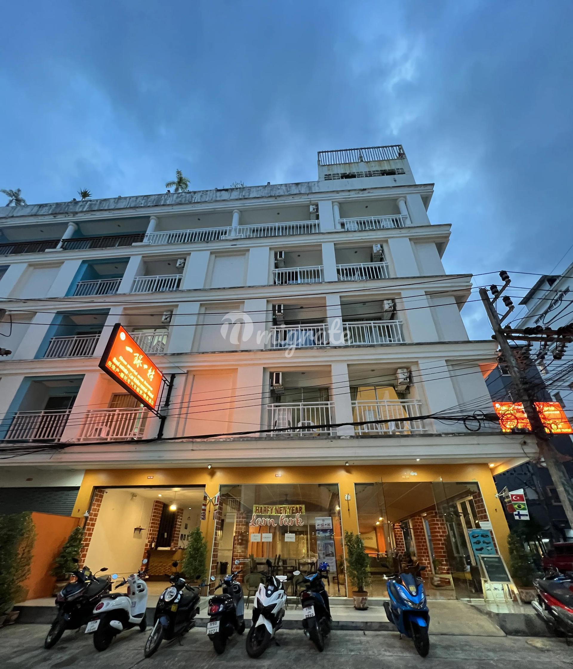 20 спален Здания целиком на продажу (20 Rooms Apartments for Sale and Rent in Patong)