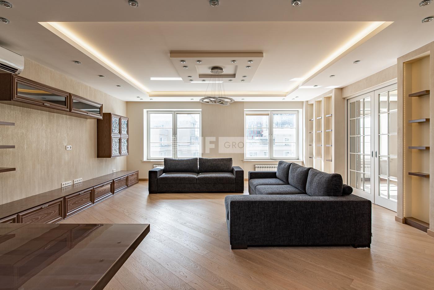 «Английский Квартал» (Английский Квартал)