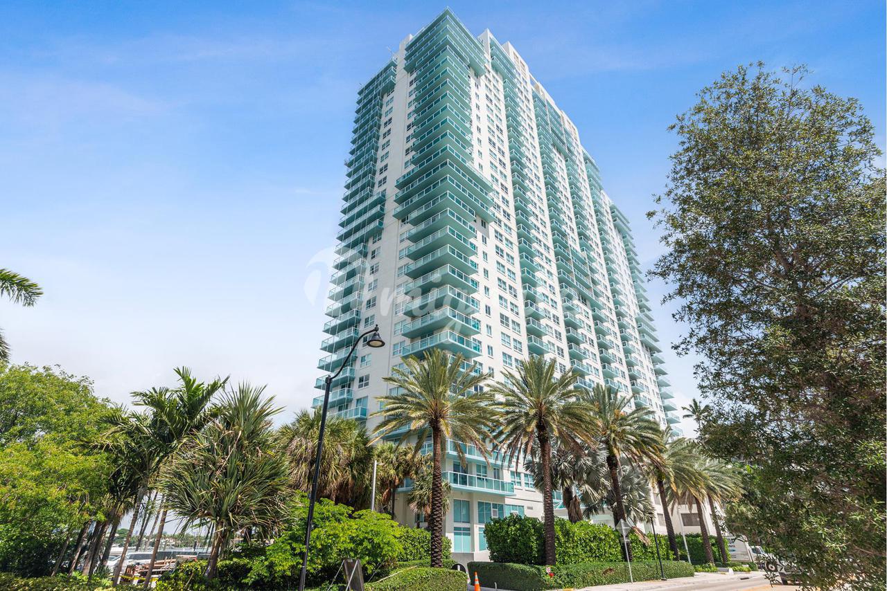 Кондоминиум в 650 West Ave, 1509 - Miami Beach, Florida