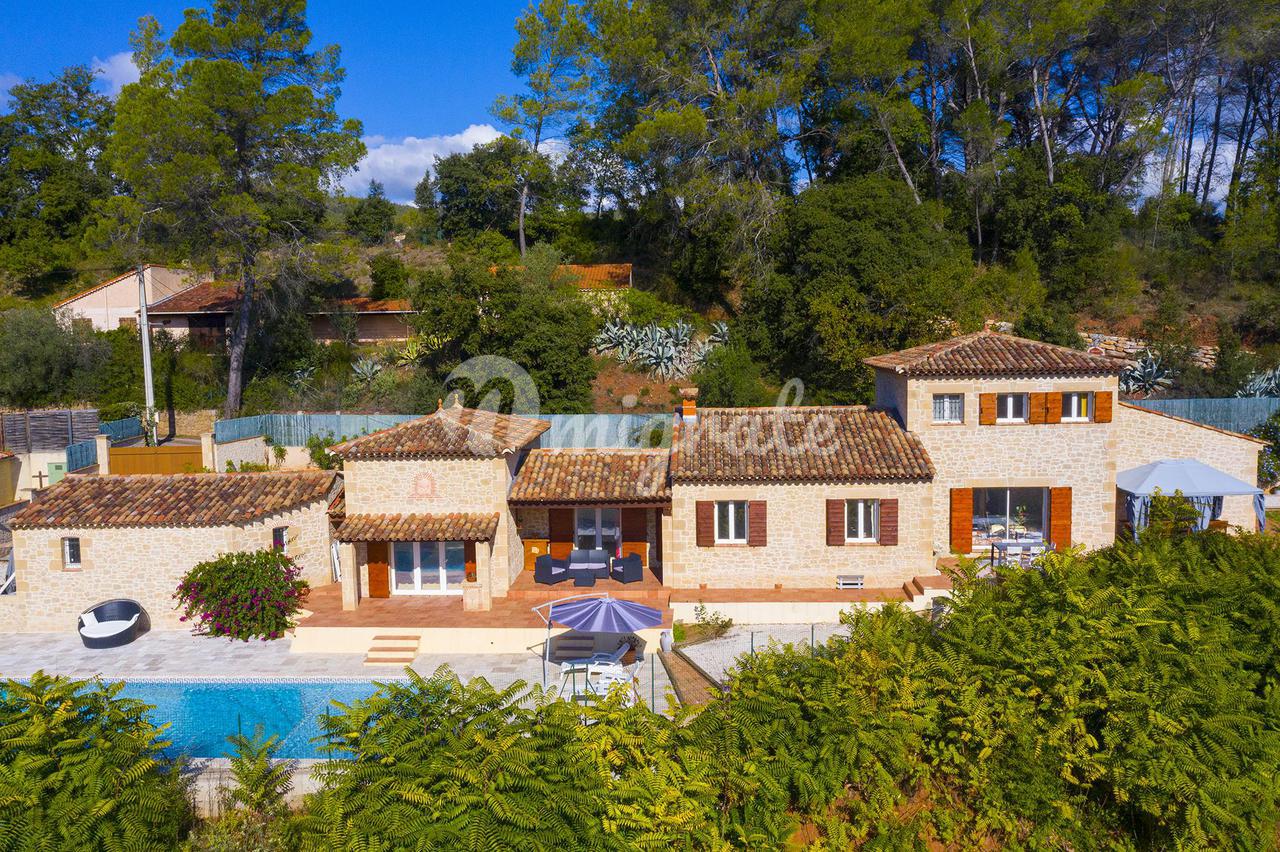 Вилла в 83920 La Motte, Var, Provence-Alpes-Côte d`Azur