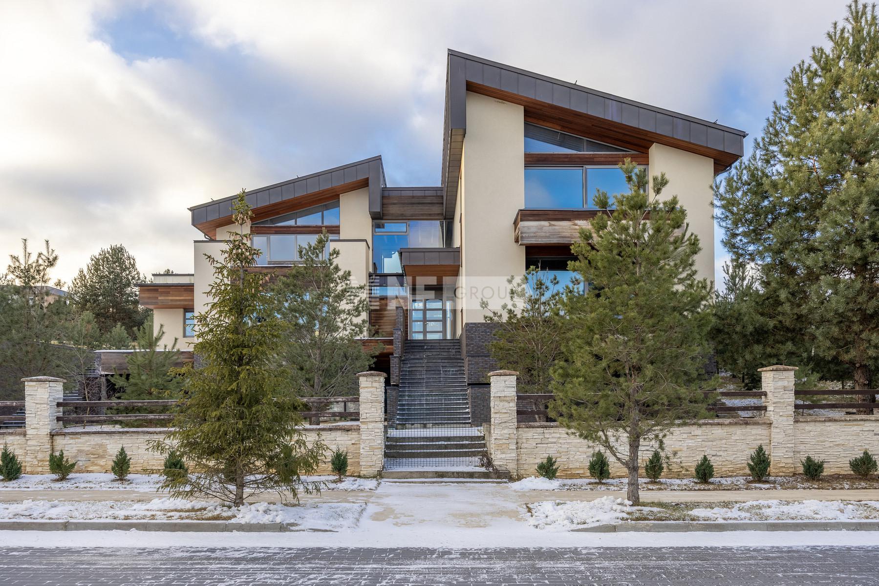 «Кристалл Истра» (Crystall Istra)