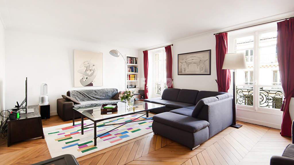 Апартаменты в 8 округе в Париже