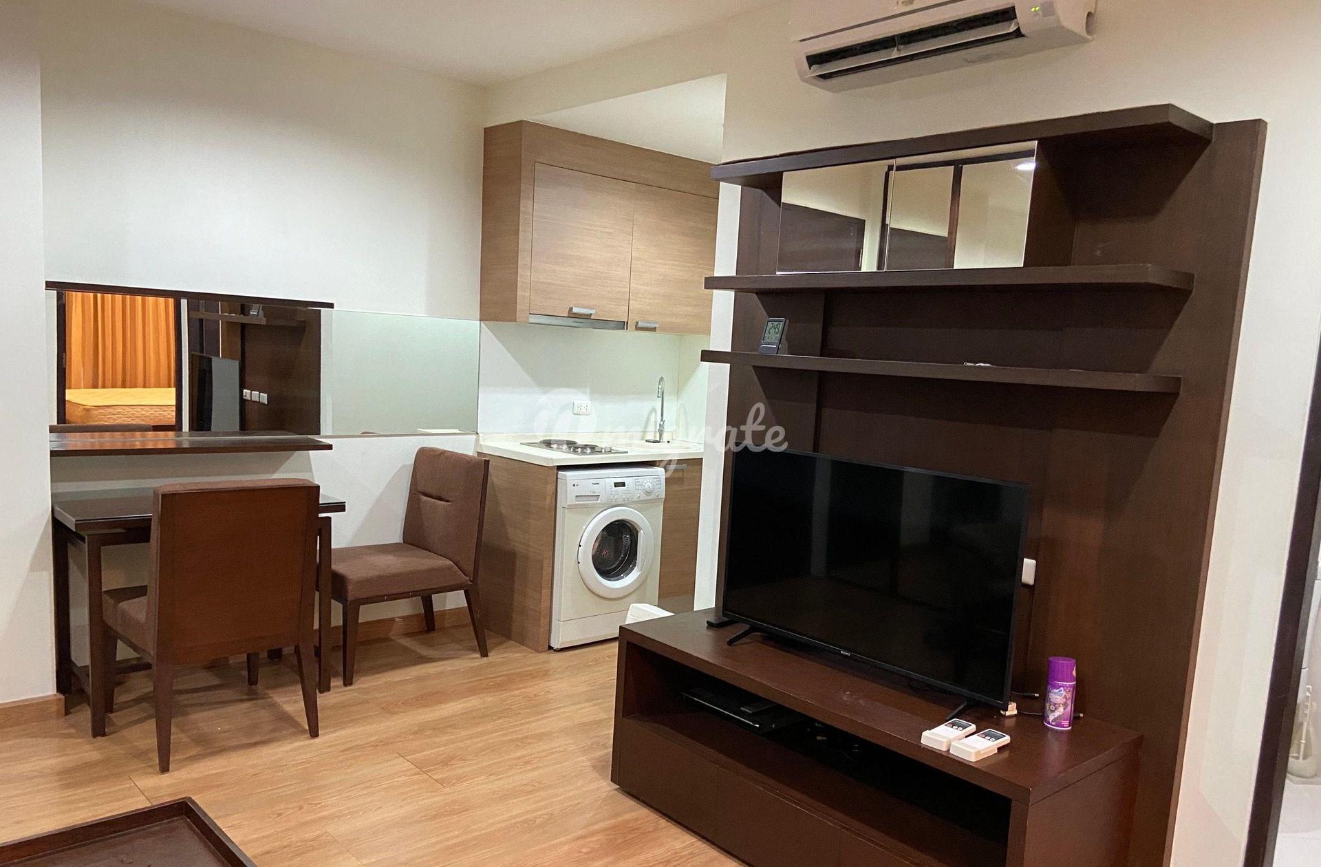 1 спален Кондо на продажу в The Address Sukhumvit 42 (The Address Sukhumvit 42)