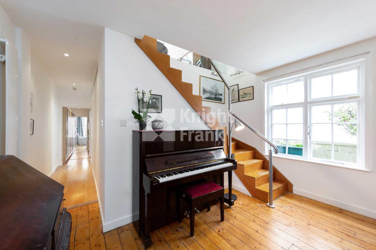 Продажа - Коттедж в Montpelier Parade, Monkstown, County Dublin - Monkstown  в Ирландии, цена € 850 000 | KF.expert