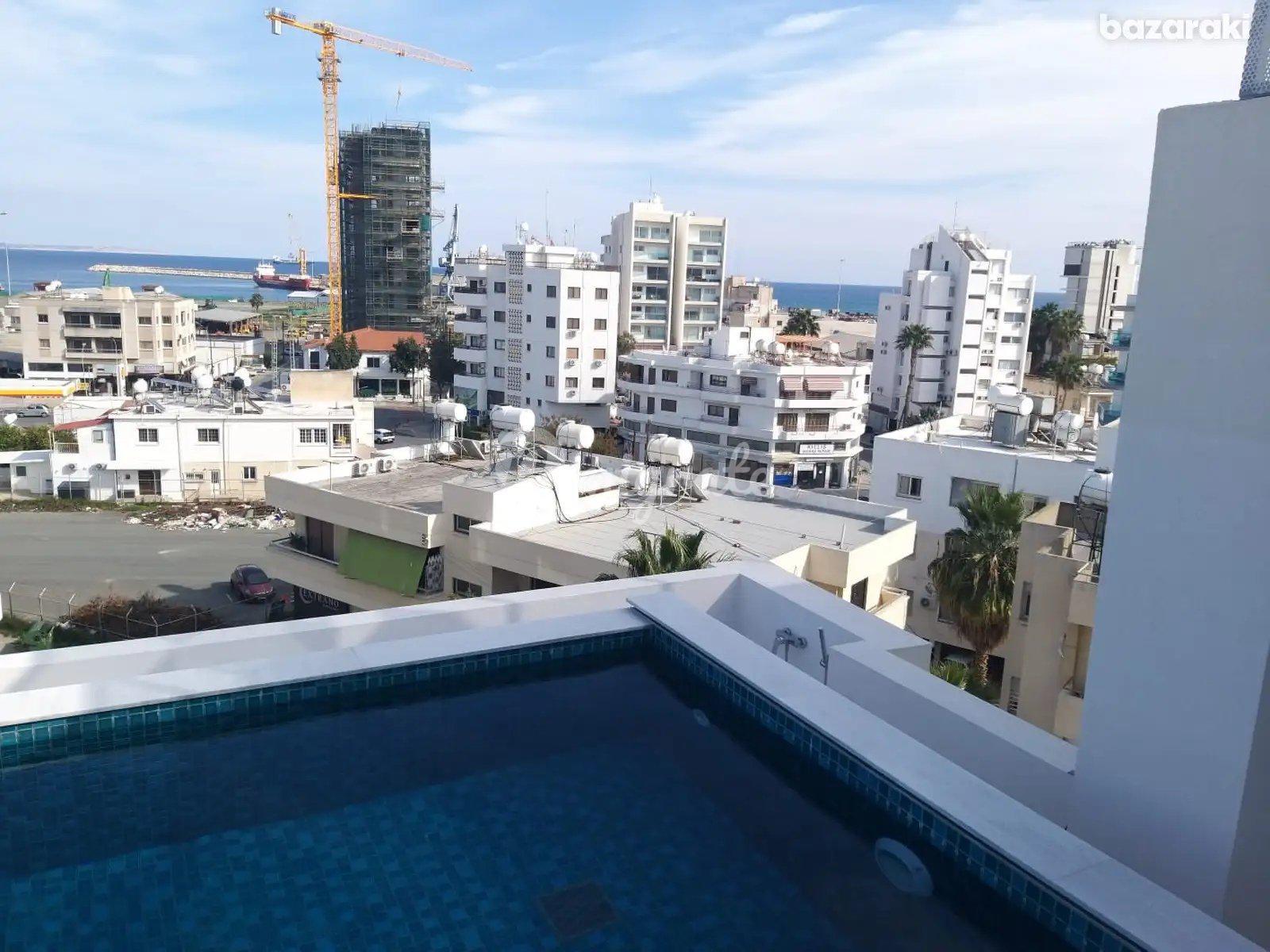 Пентхаус с 3 спальнями в Ларнаке
 (3 Bedroom Penthouse in Larnaca)