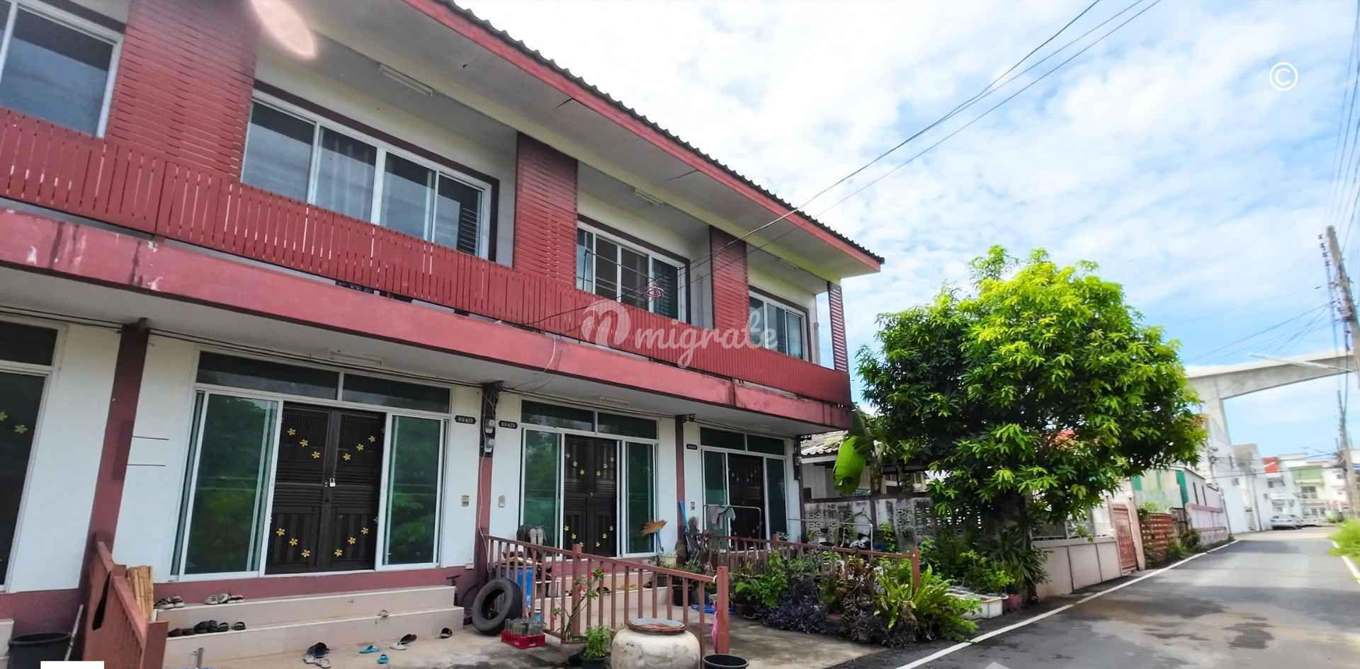 10 спален Дом на продажу (Urgent sale!! Townhouse, 2 floors, 5 units, with land 100 sq m., near)