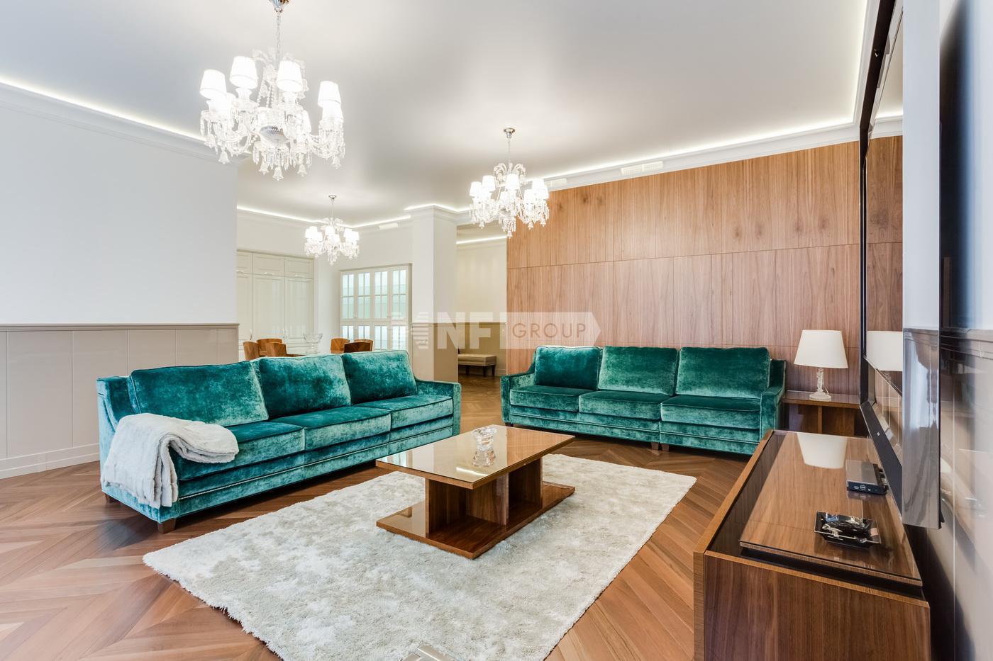 Barkli Virgin House (Баркли Виржн Хаус)