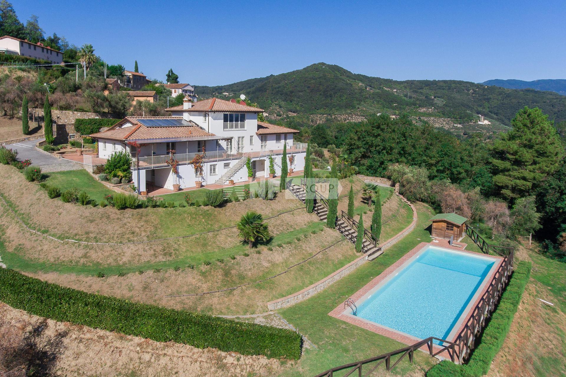 Вилла в Pieve Santo Stefano, 55100, Lucca, Tuscany, Italy