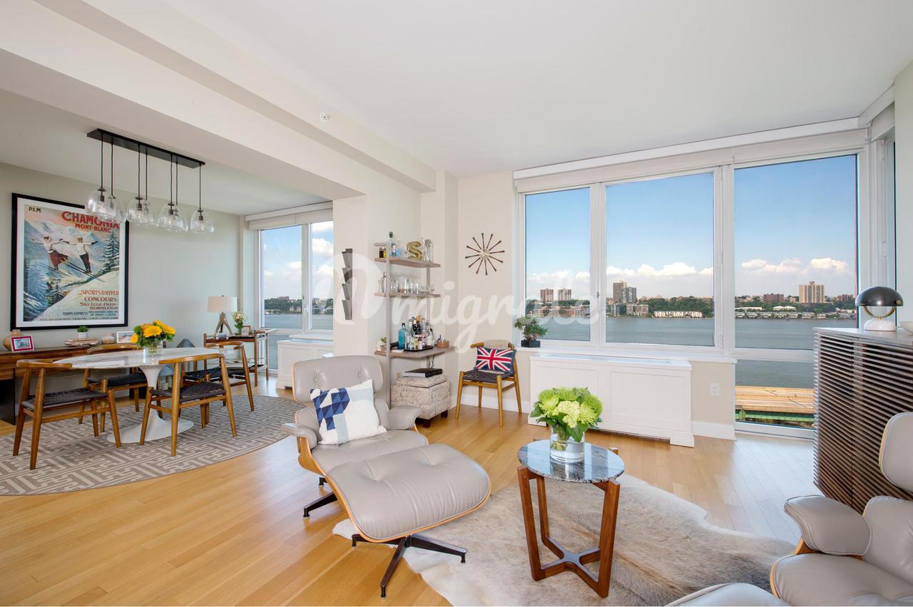 Кондоминиум в The Rushmore, 80 RIVERSIDE BLVD, 11B - Lincoln Square, New York