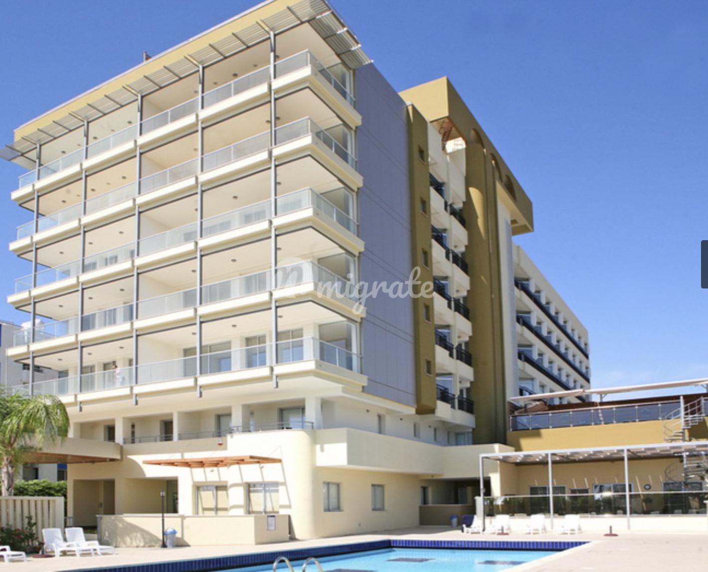 Квартира с 2 спальнями в туристическом районе Агиос Тихон, Лимассол
 (2 Bedroom Apartment in Agios Tychon Tourist Area, Limassol)