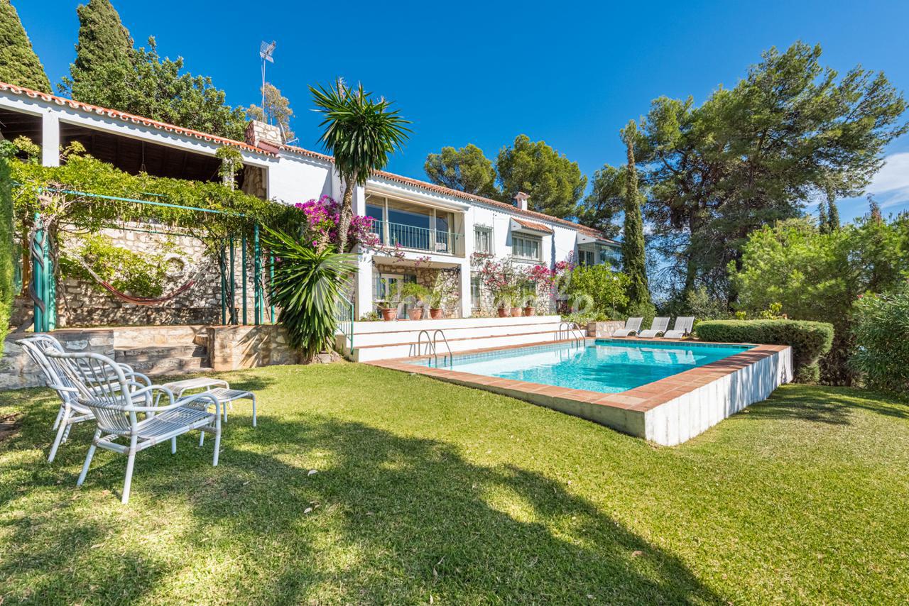 Вилла в La Montua, Marbella, Malaga