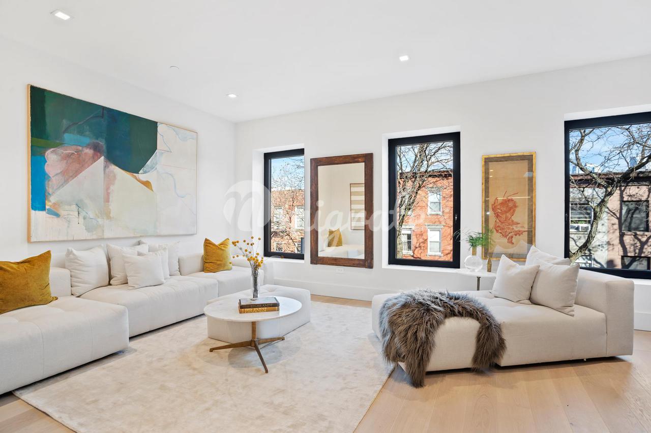 Вилла в 320 SACKETT ST, 3 - Carroll Gardens, New York