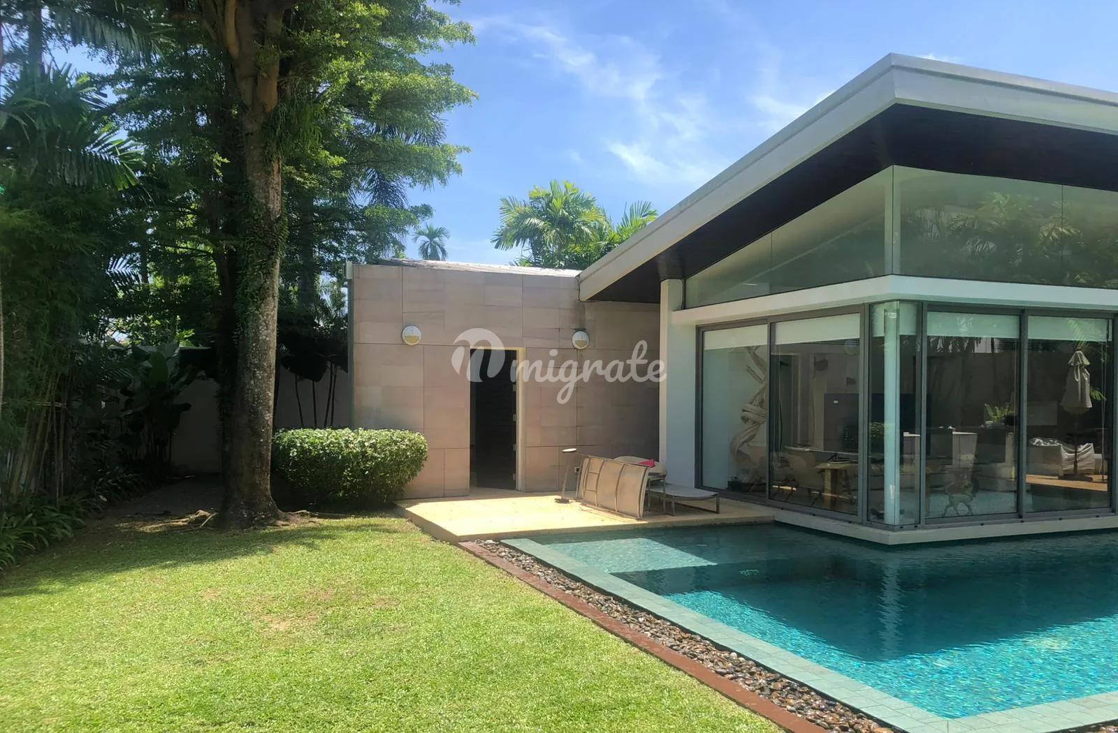 Luna Phuket