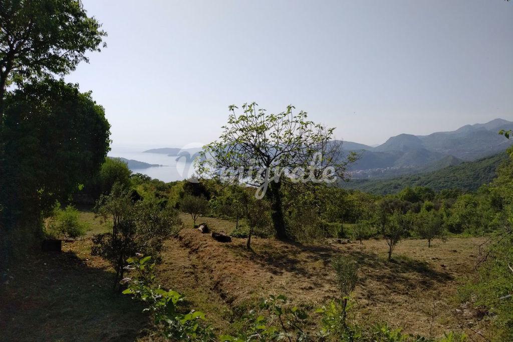 Земельный участок на Будванской ривьере