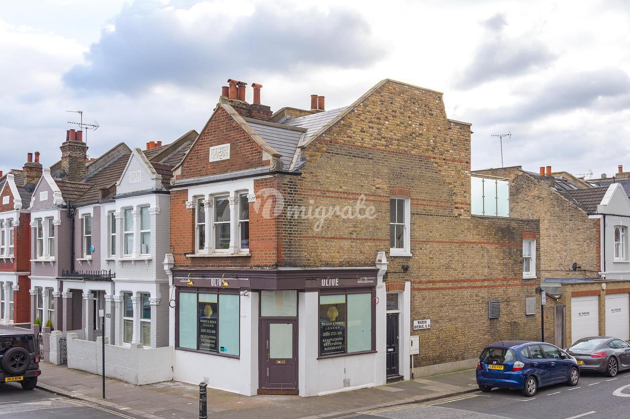 Квартира в Munster Road, London, SW6