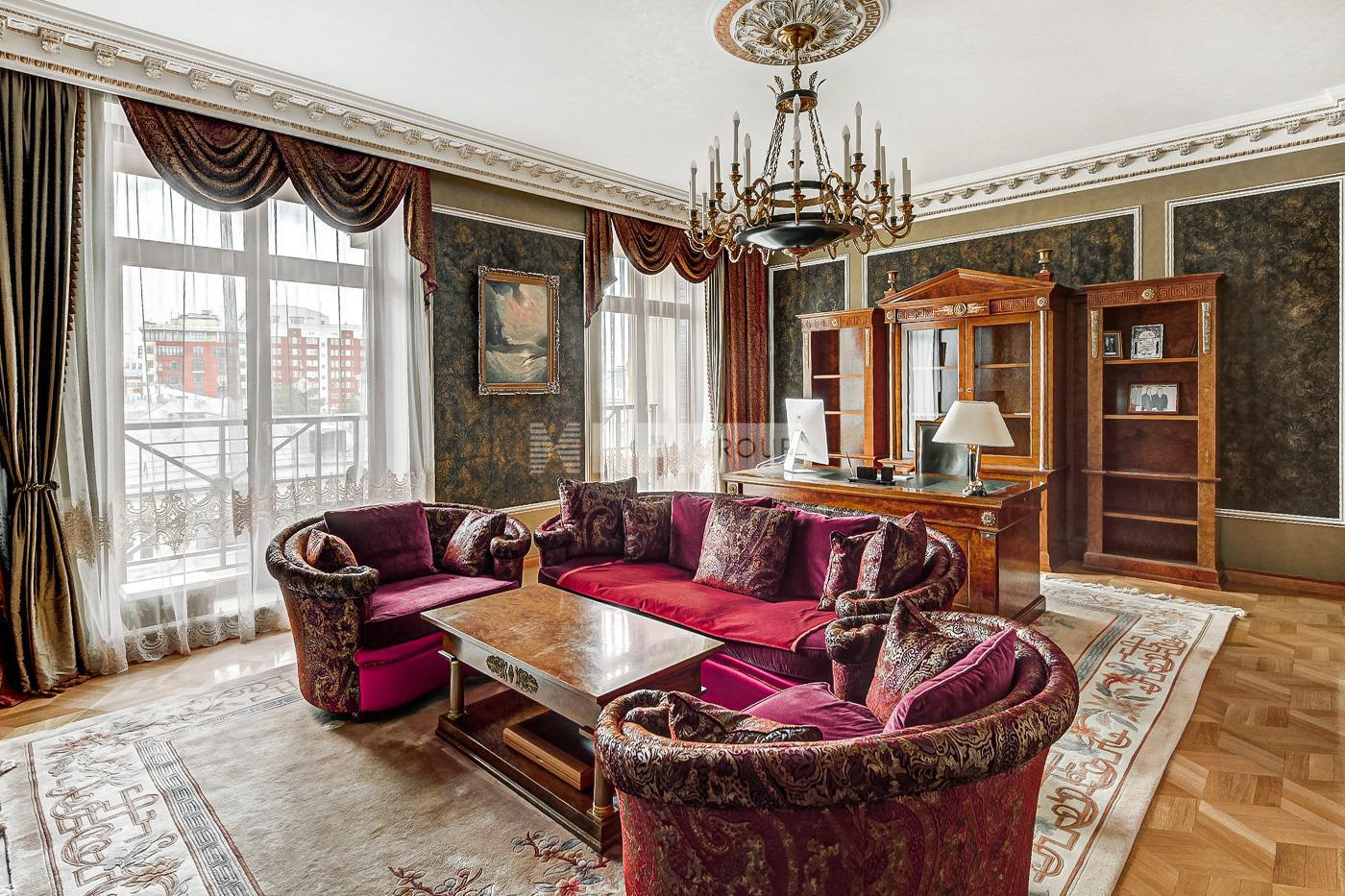 «Онегин» (Онегин)