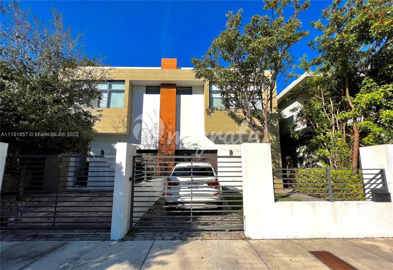 Вилла в 3241  Percival Ave , 3241 - Miami, Florida