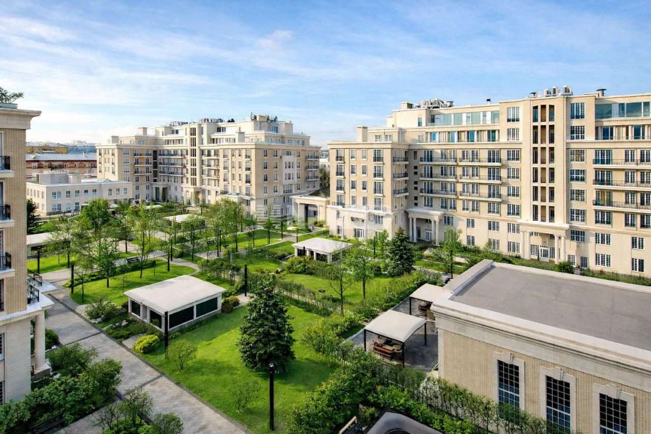 «Найтсбридж Прайват Парк» (Knightsbridge Private Park)