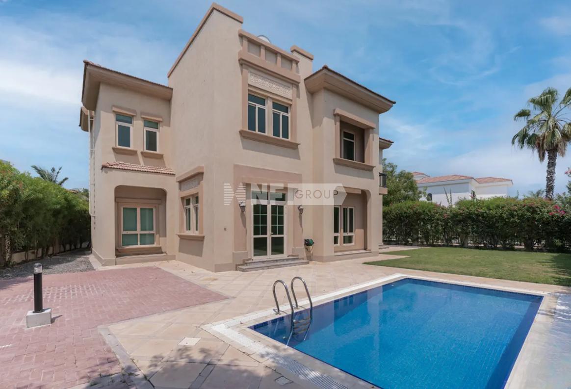 4 BR Villa in Jumeirah Islands