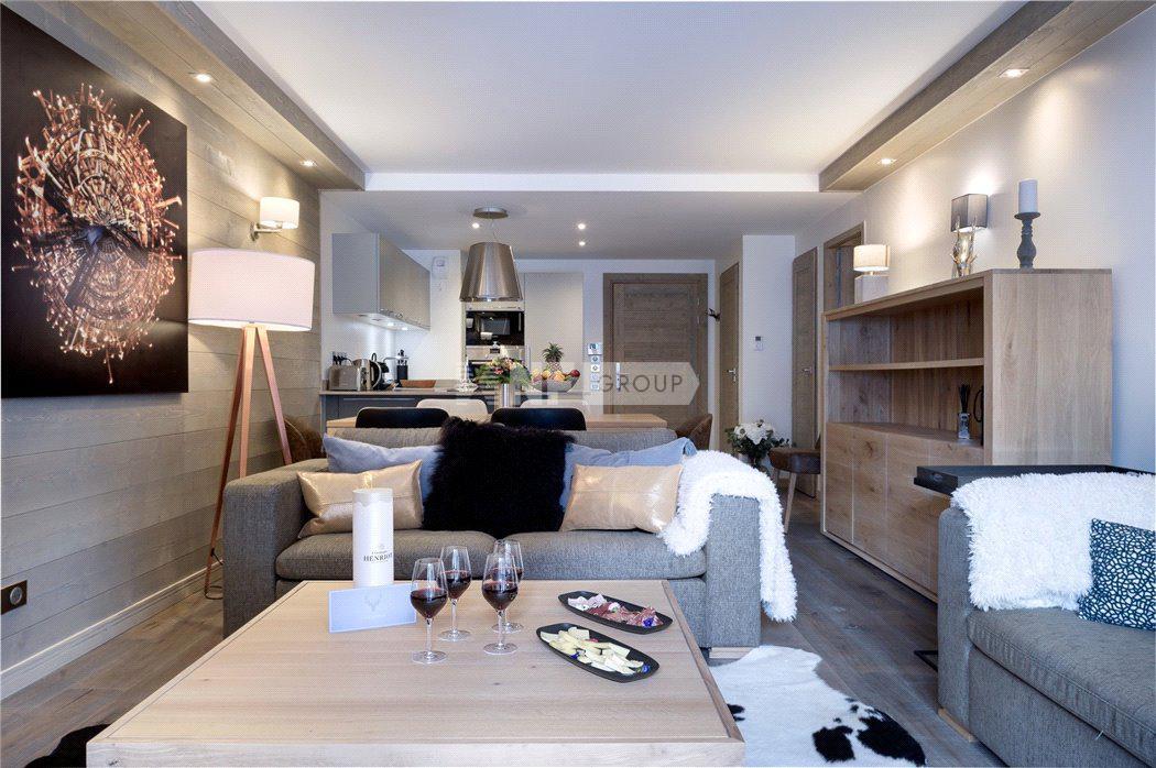 Современные апартаменты в Куршевеле