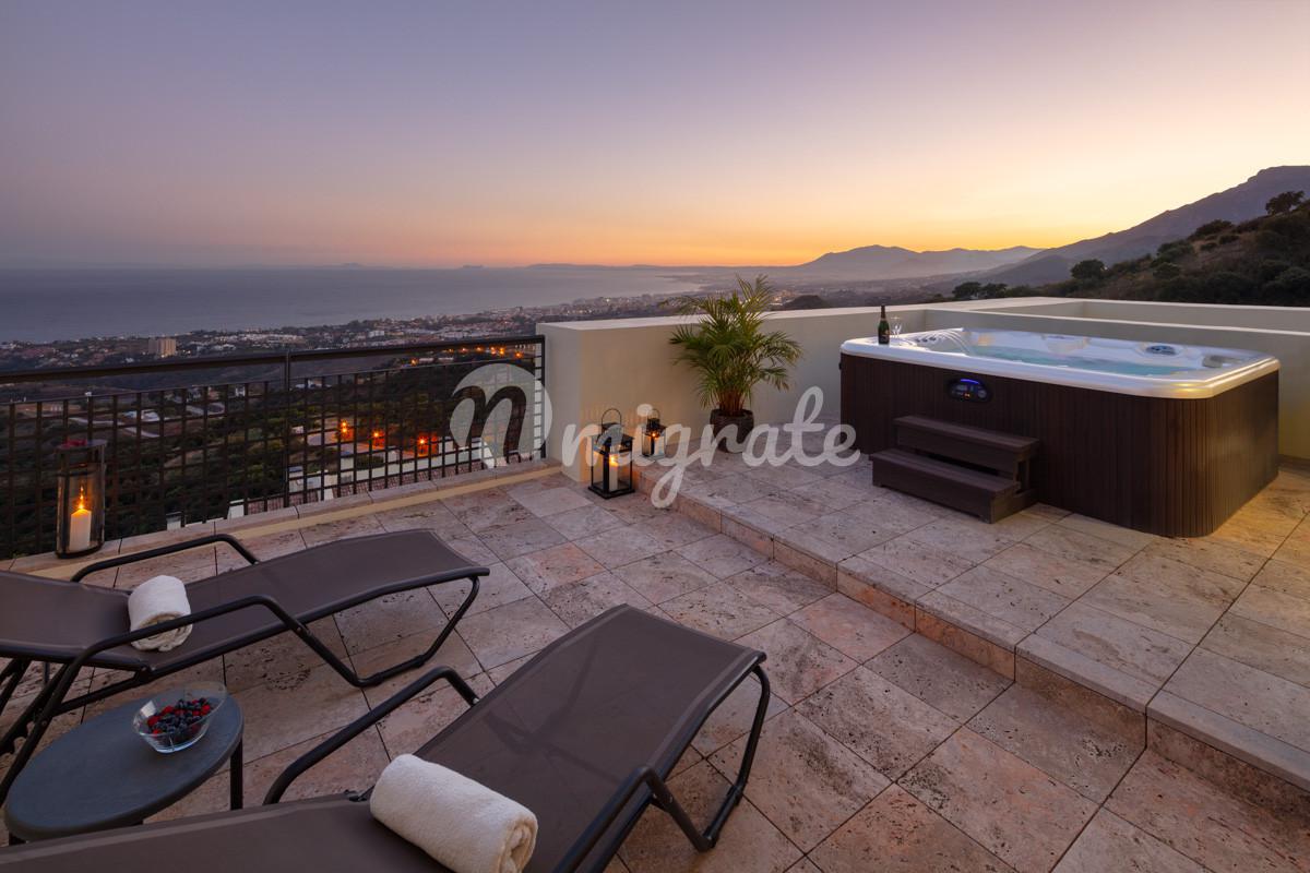Пентхаус в Los Altos de los Monteros, Marbella, Malaga