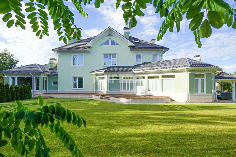 «Резиденции Бенилюкс» (Residentsii Benilyuks)