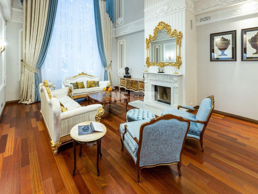 «Довиль» (Dovil)