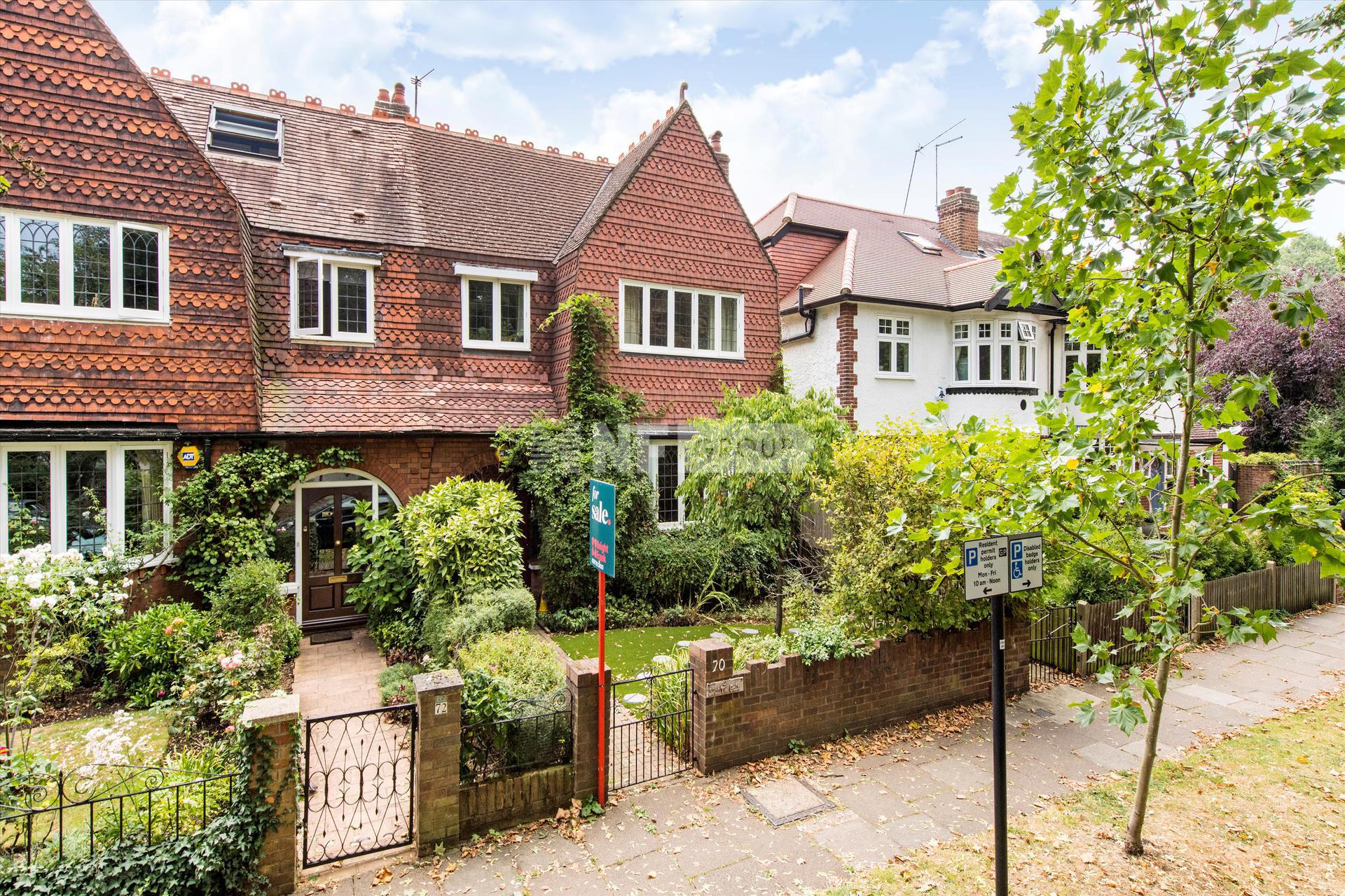 Вилла в Park Road, London, W4