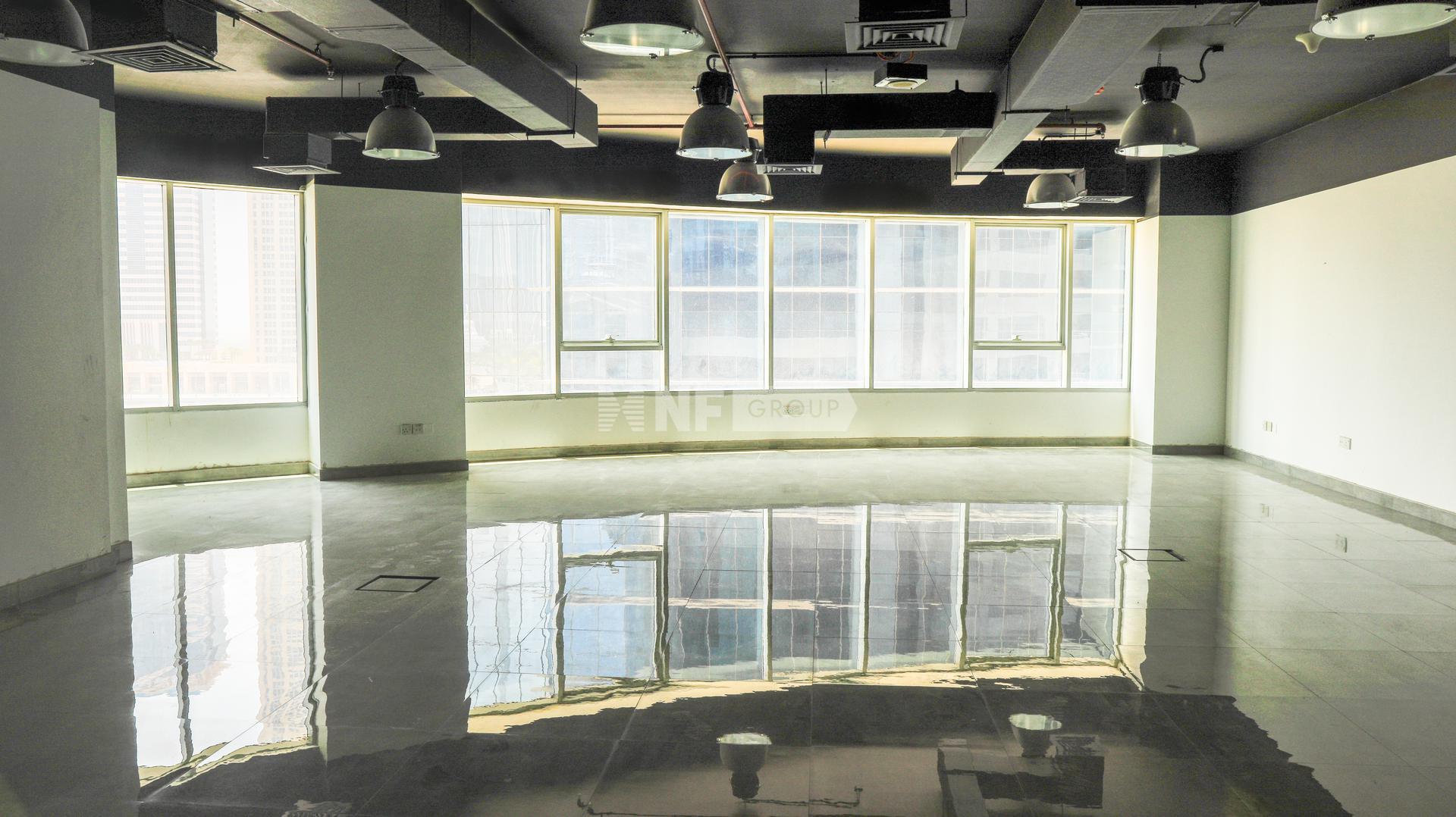 Office in Ontario Tower