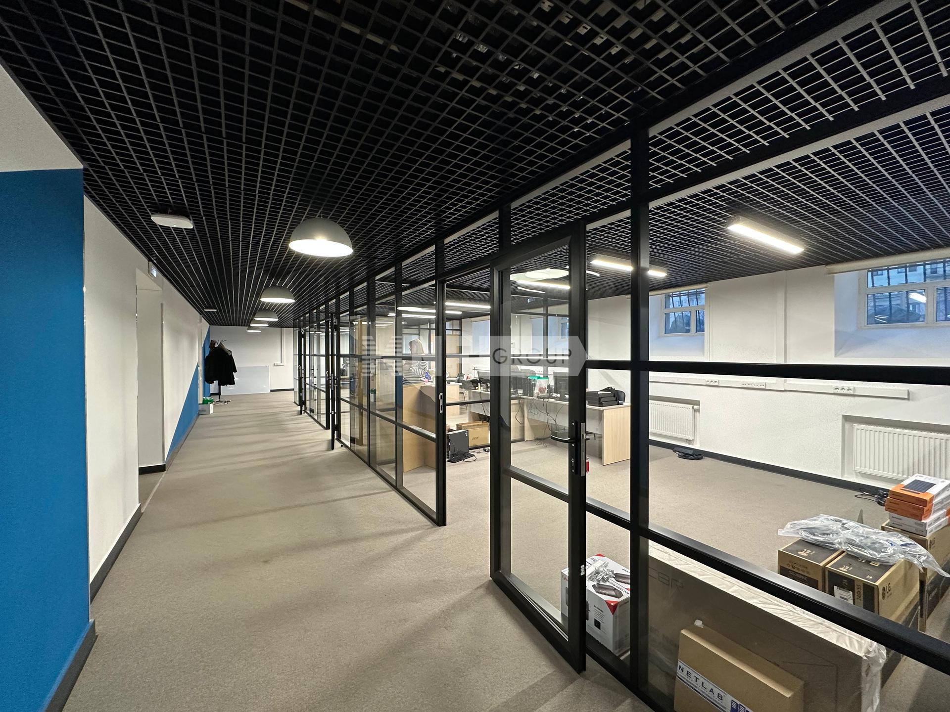 Смоленский бульвар 4 (4 Smolenskiy blvd)