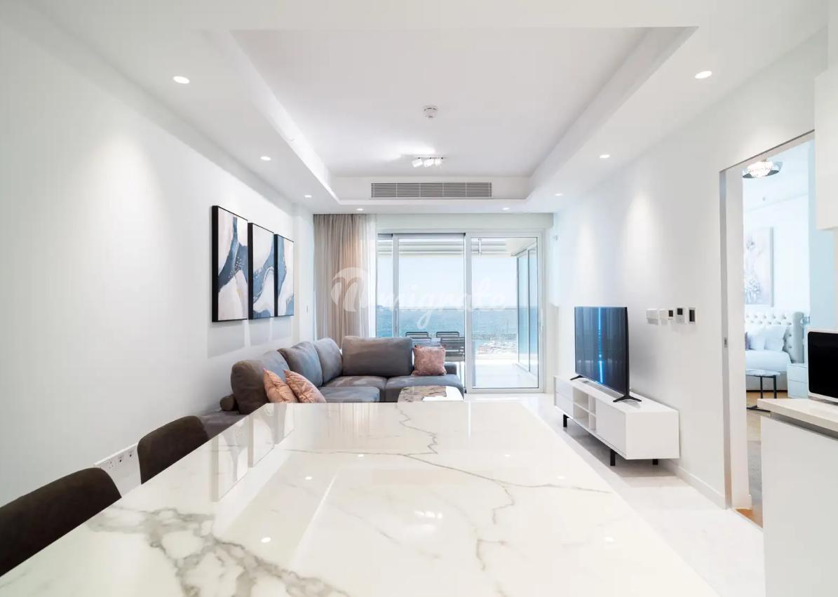 Квартира с 4 спальнями в туристическом районе Пареклизия, Лимассол
 (4 Bedroom Apartment in Parekklisia Tourist Area, Limassol)