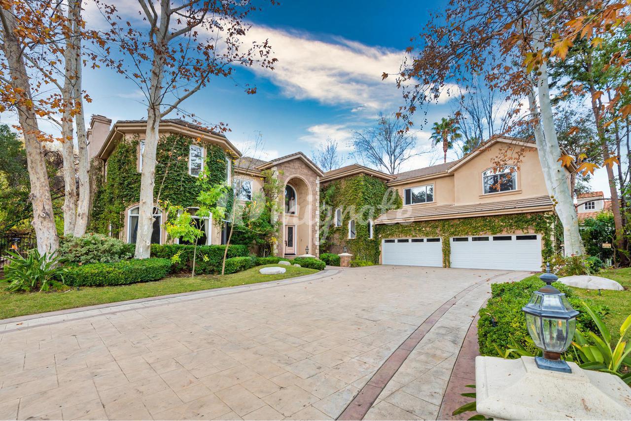 Продажа - Вилла в 4261 TEMMA Court - Calabasas, California - Calabasas в  США, цена $ 5 495 000 | KF.expert